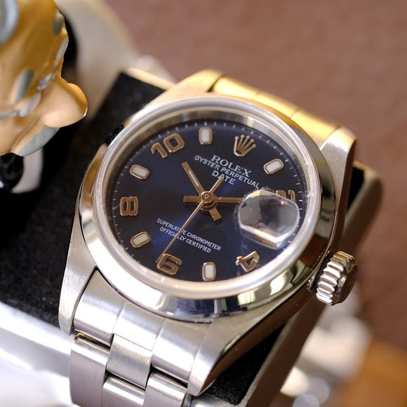 Rolex Oyster Perpetual Date Blue Dial 26mm W/Cert - Picture 9 of 14